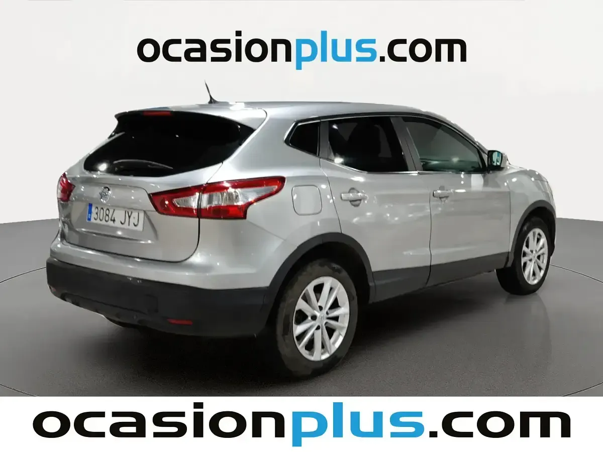 Usado Nissan Qashqai Acenta 110 CV (80 kW) 2017 Gris SUV