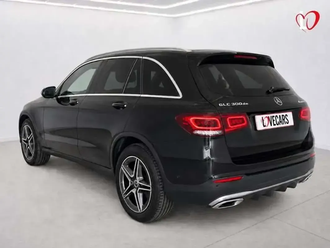 Usado Mercedes GLC300 333 CV (244 kW) 2022 Negro SUV
