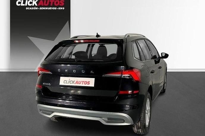 Usado Skoda Kamiq Ambition 95 CV (69 kW) 2023 SUV