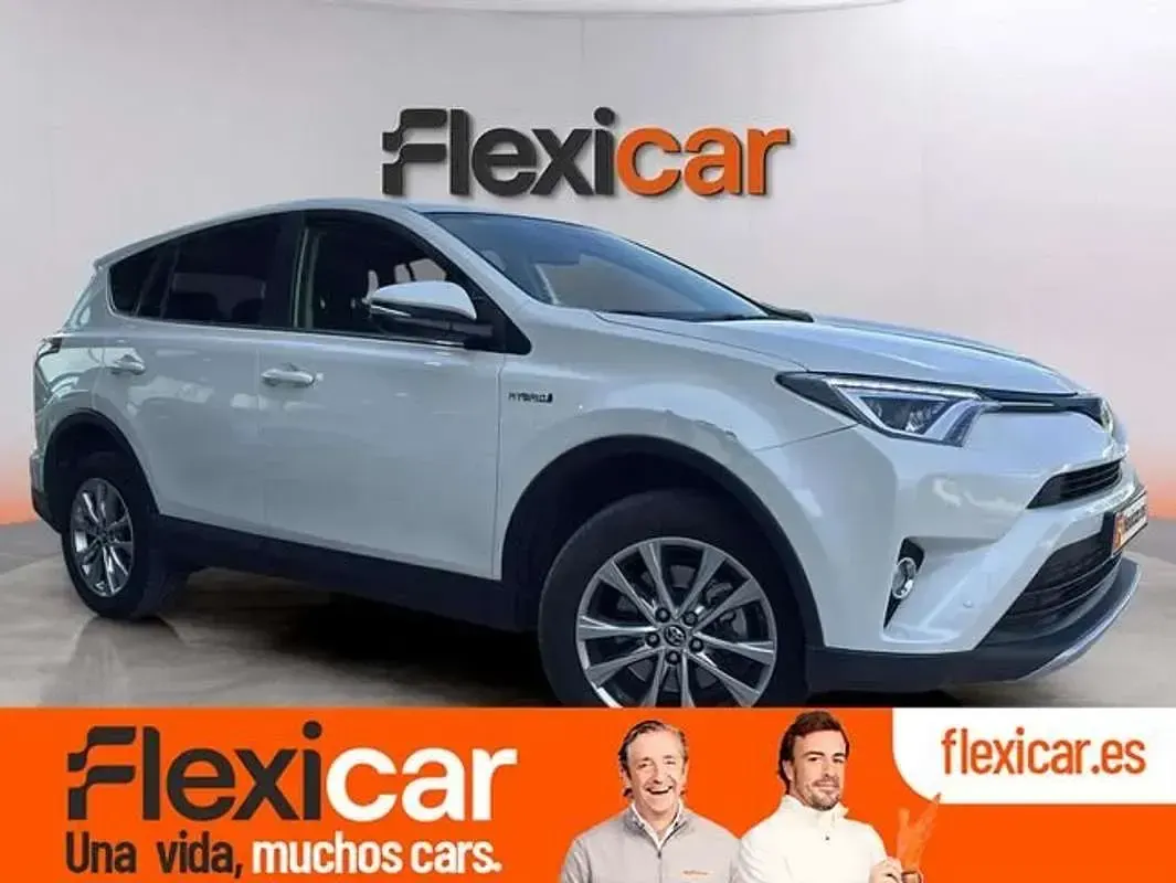 Usado Toyota RAV4 Hybrid Advance 197 CV (144 kW) 2018 SUV