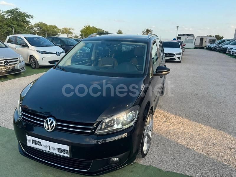 Negro Usado 2015 VW Touran Advance Monovolumen | 11.900 € (Super precio) - Imagen 1/4