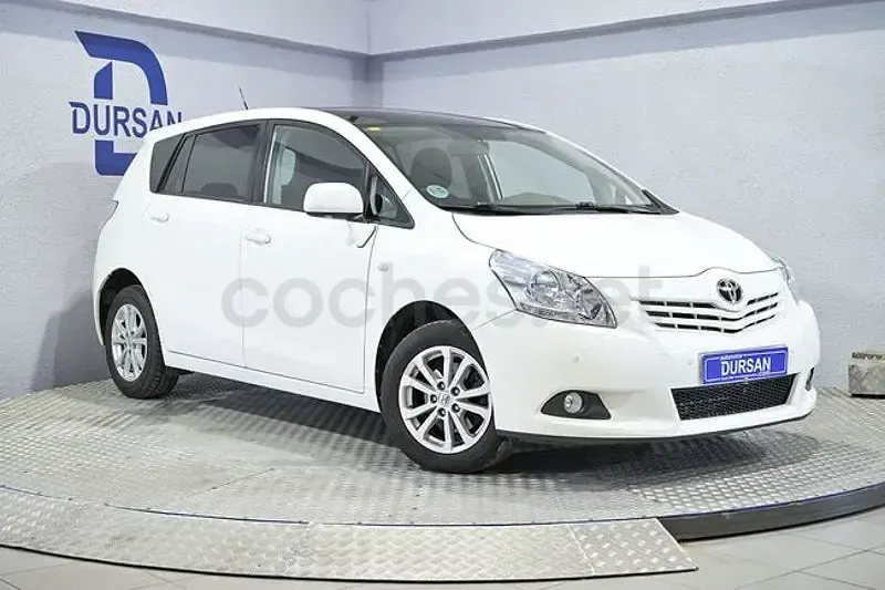Usado Toyota Verso Active 132 CV (97 kW) 2012 Blanco Monovolumen