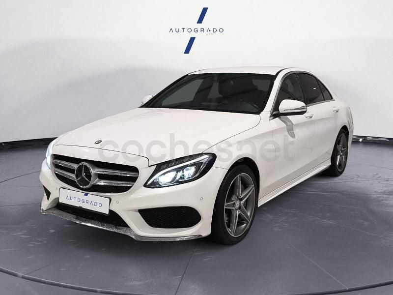 Usado Mercedes C250 AMG line 204 CV (150 kW) 2014 Blanco Berlina