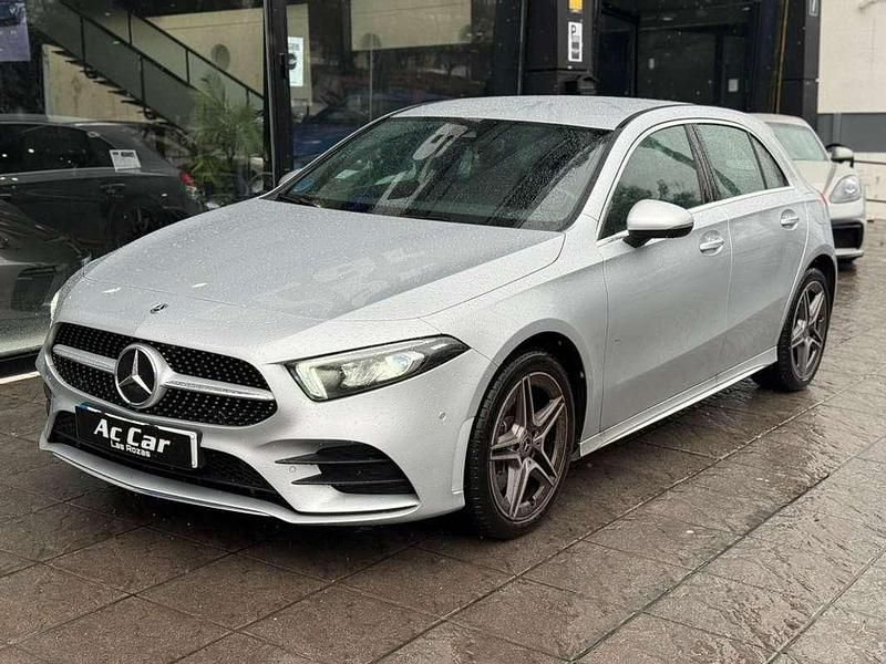 Usado Mercedes A250 218 CV (160 kW) 2022 Gris Utilitario