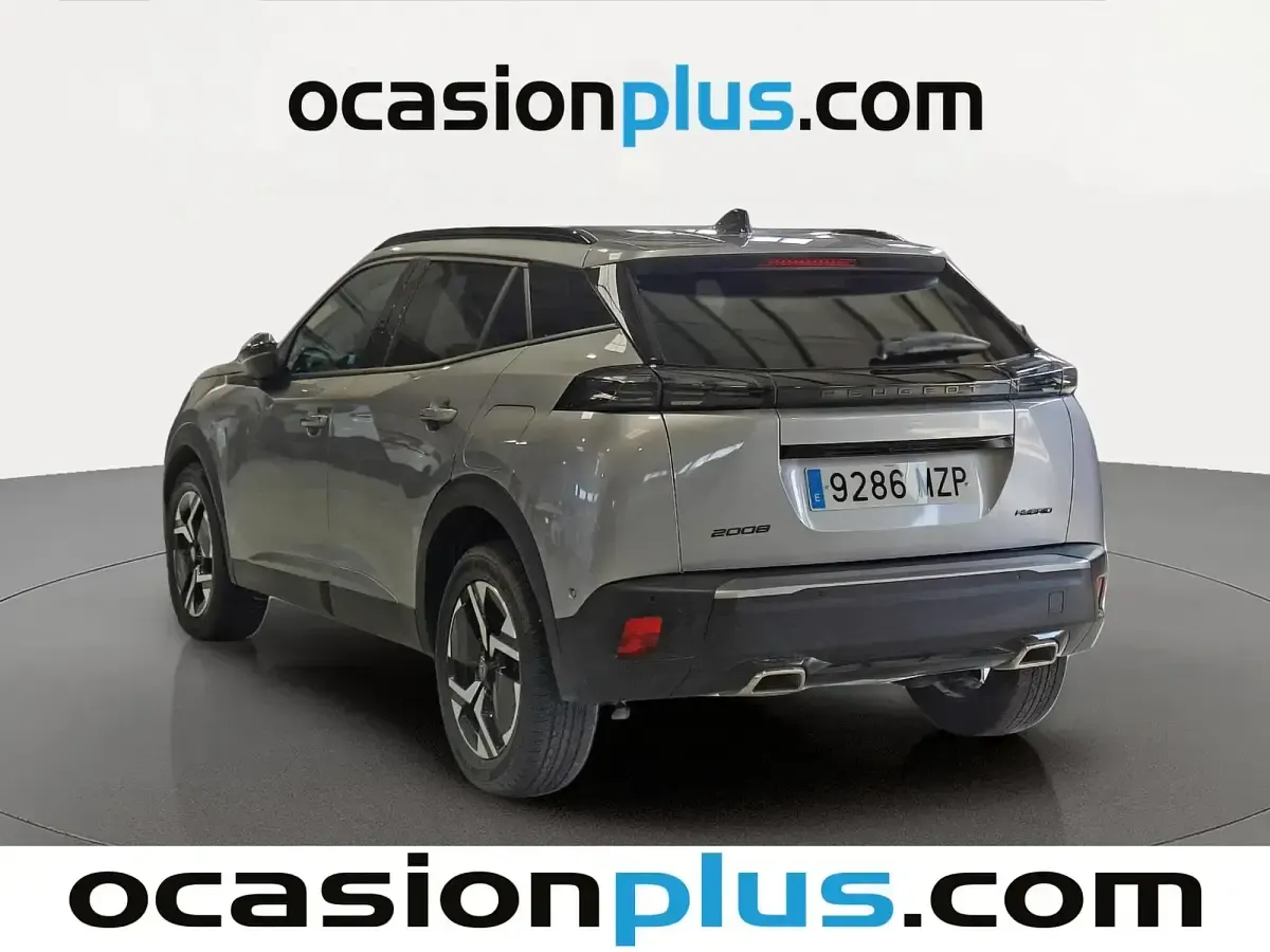 Usado Peugeot 2008 Allure 145 CV (106 kW) 2025 Gris SUV