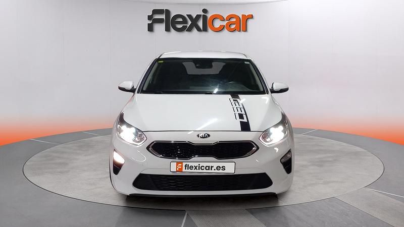 Usado Kia Ceed 120 CV (88 kW) 2020 Blanco Utilitario