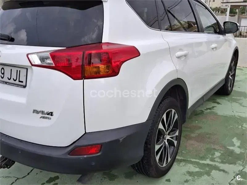 Usado Toyota RAV4 Active 124 CV (91 kW) 2015 Blanco SUV