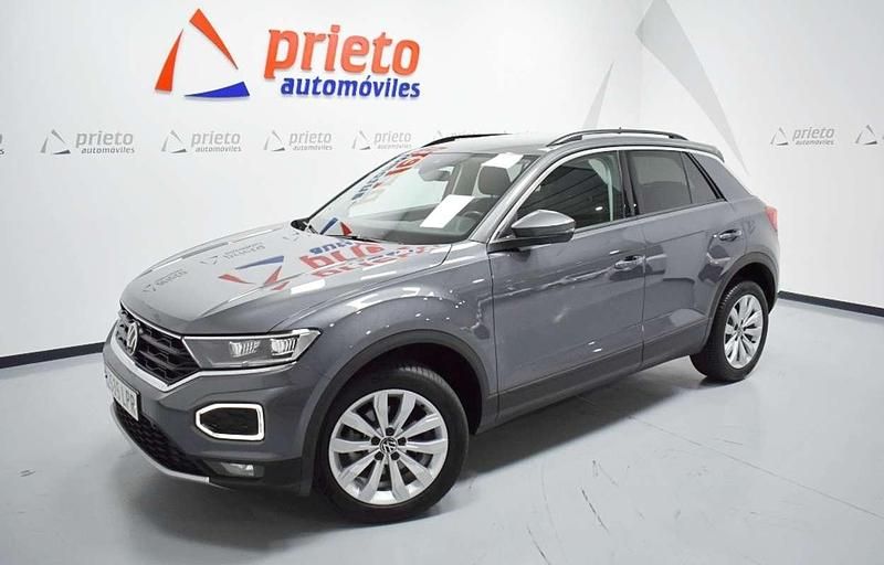 Gris Usado 2021 VW T-Roc Advance SUV | 20.500 € (Precio justo) - Imagen 1/4