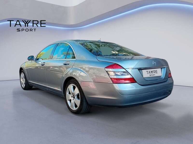 Usado Mercedes S350 272 CV (200 kW) 2005 Plata Berlina
