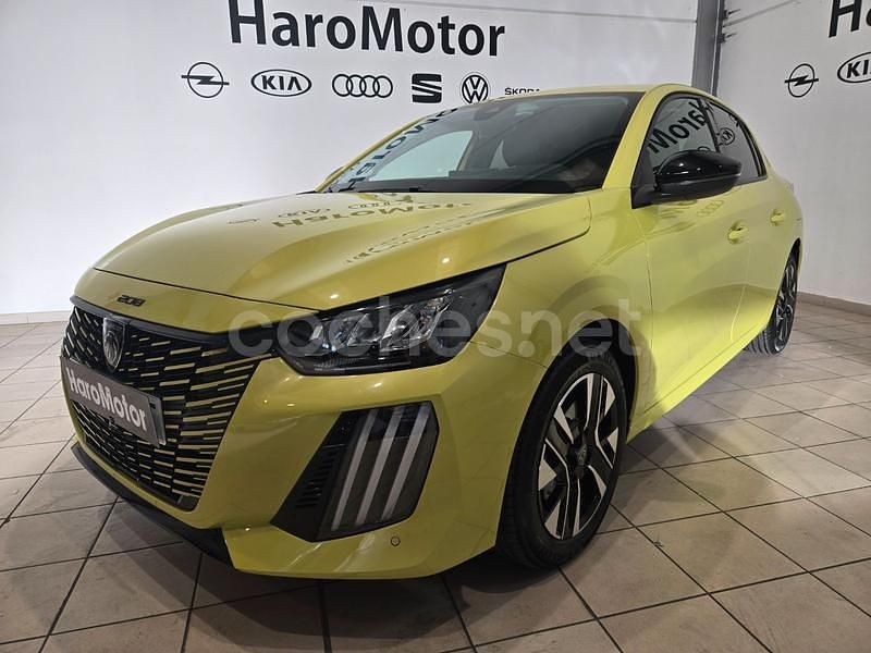 Verde Usado 2024 Peugeot 208 Allure Utilitario | 18.490 € (Precio justo) - Imagen 1/4