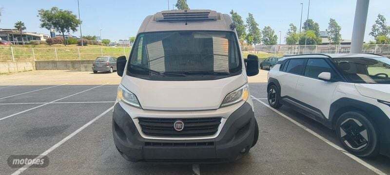 Usado Fiat Ducato 150 CV (110 kW) 2019 Blanco Van