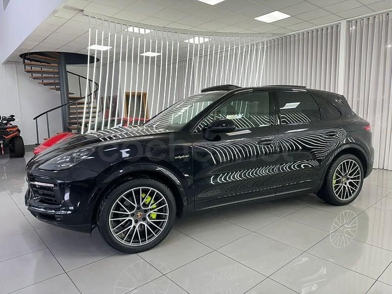 Usado Porsche Cayenne 462 CV (339 kW) 2021 Negro SUV