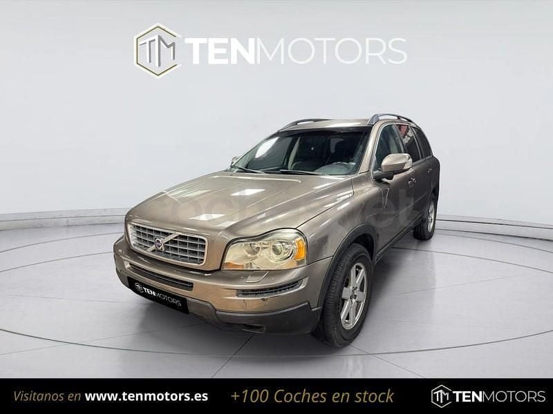 Usado Volvo XC90 Momentum 185 CV (136 kW) 2008 Gris / plata SUV