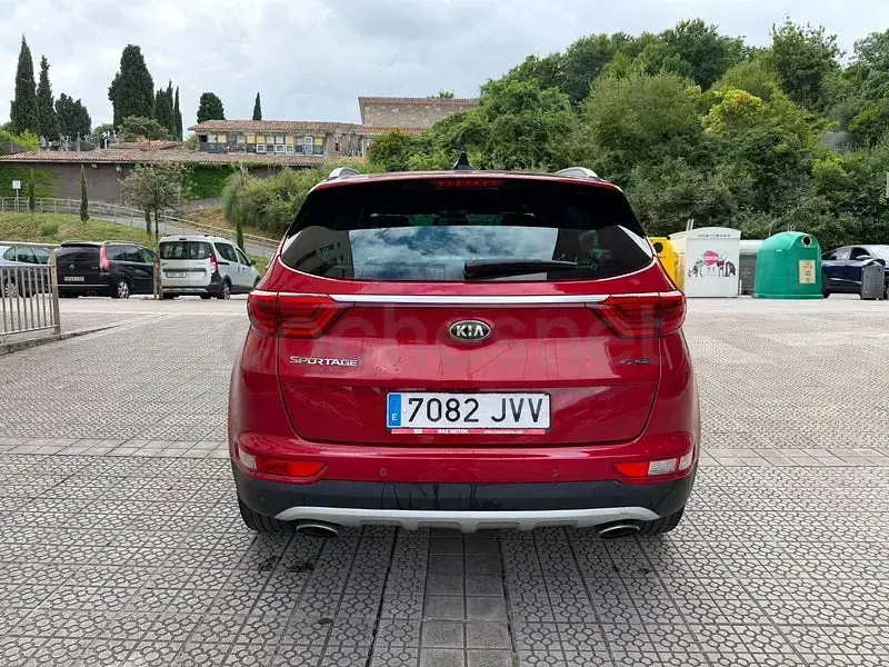 Usado Kia Sportage GT-Line 177 CV (130 kW) 2017 Granate SUV