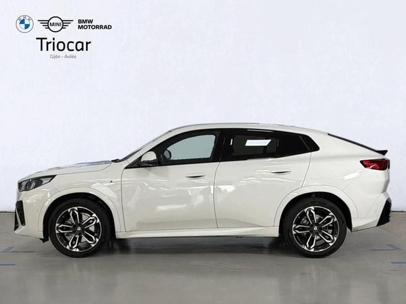 Usado BMW X2 170 CV (125 kW) 2025 Alpinweiss (sólido) SUV