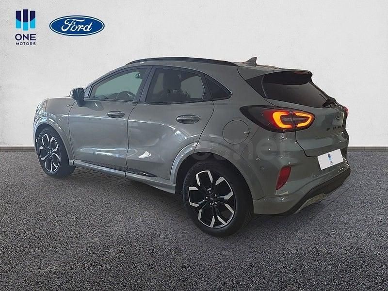 Usado Ford Puma ST-Line 125 CV (91 kW) 2021 Gris / plata SUV