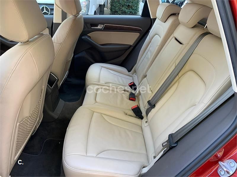 Usado Audi Q5 Attraction 190 CV (139 kW) 2014 Granate SUV