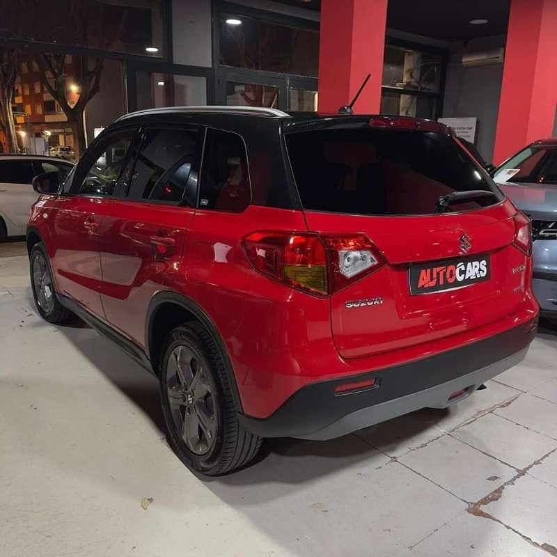 Usado Suzuki Vitara 120 CV (88 kW) 2017 Rojo SUV
