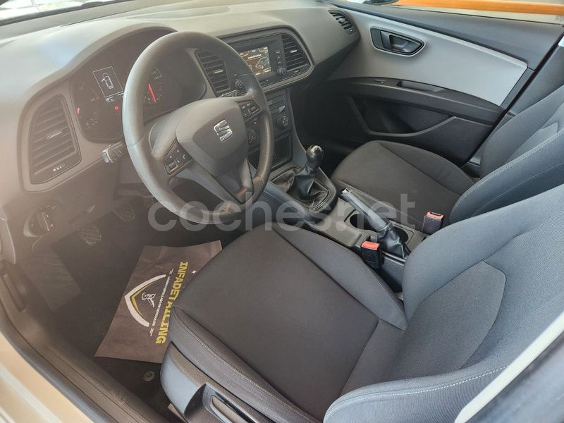 Usado Seat Leon Reference 115 CV (84 kW) 2017 Blanco Berlina