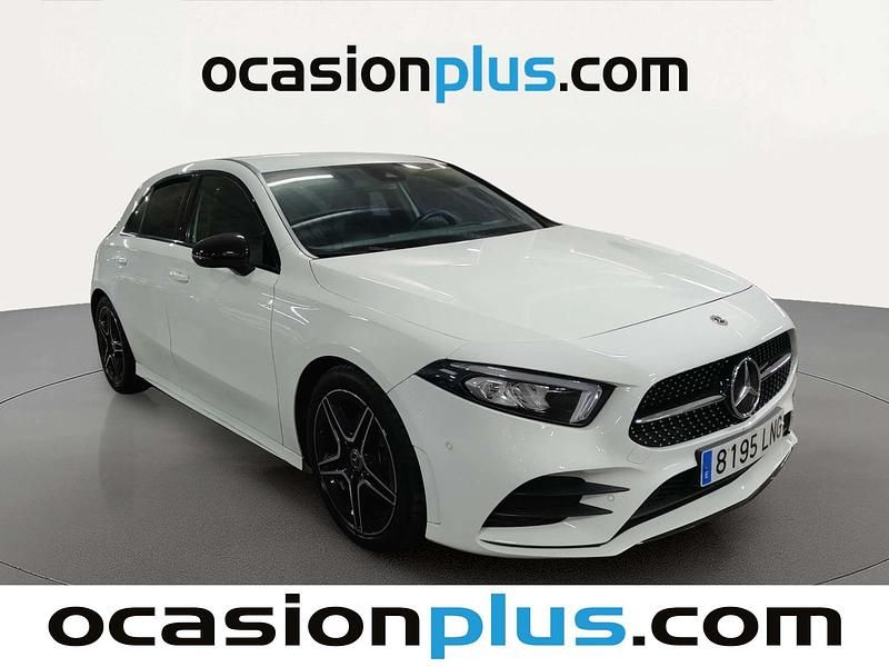 Usado Mercedes A200 AMG 163 CV (119 kW) 2021 Blanco Utilitario