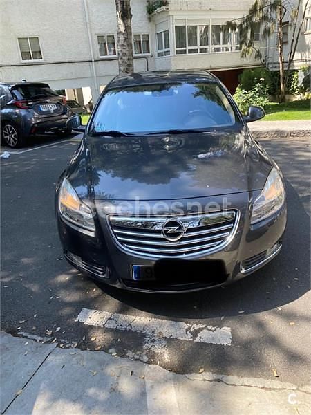 Gris / plata Usado 2009 Opel Insignia Essentia Berlina | 5500 € (Precio justo) - Imagen 1/4