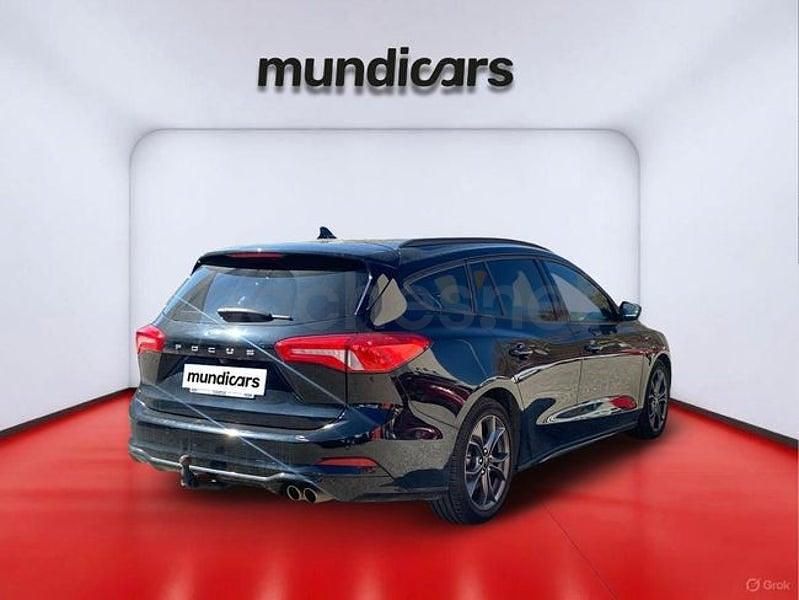 Usado Ford Focus ST-Line 182 CV (133 kW) 2019 Negro Familiar
