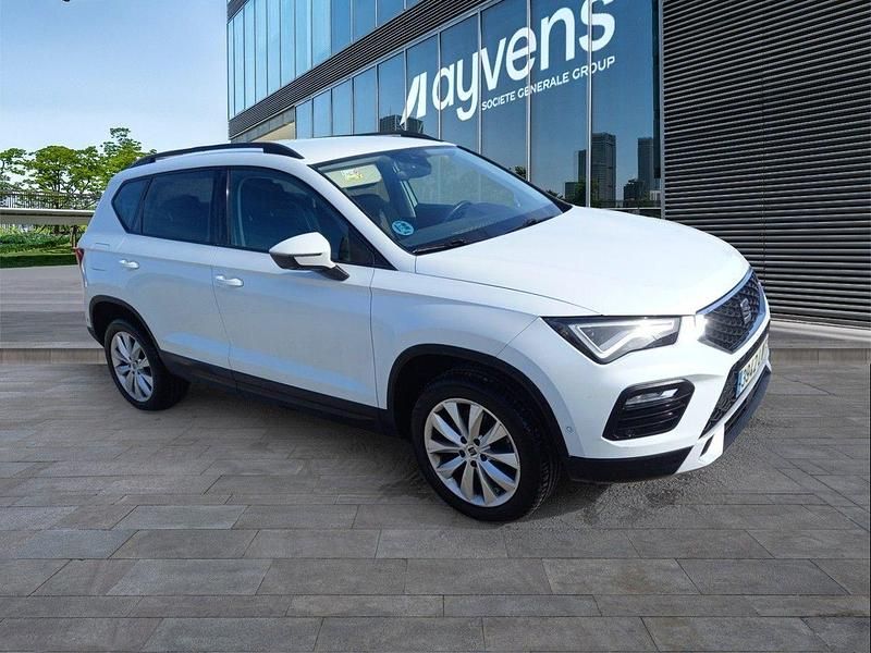 Begagnad Seat Ateca Style 116 HK (85 kW) 2022 Vit SUV