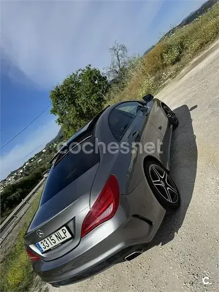 Usado Mercedes CLA250 AMG line 211 CV (155 kW) 2013 Gris / plata Coupe