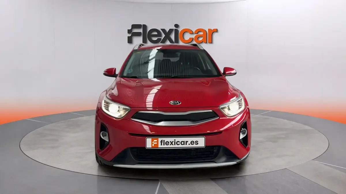 Usado Kia Stonic 101 CV (74 kW) 2020 Rojo SUV