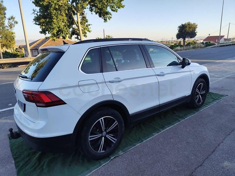 Usado VW Tiguan Advance 150 CV (110 kW) 2018 Blanco SUV