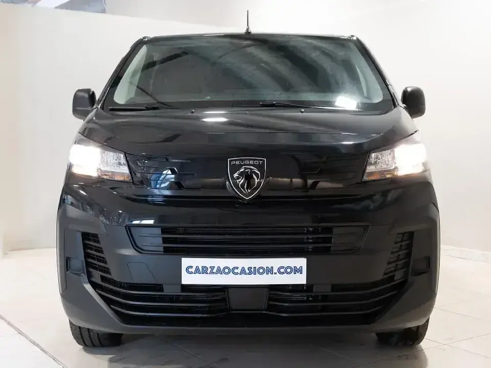Usado Peugeot Expert S 120 CV (88 kW) 2025 Negro Van