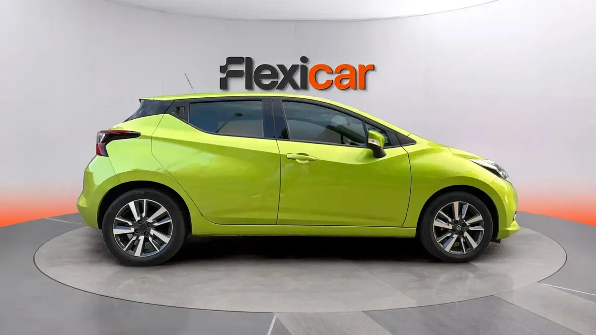 Usado Nissan Micra Acenta 71 CV (52 kW) 2018 Verde Utilitario