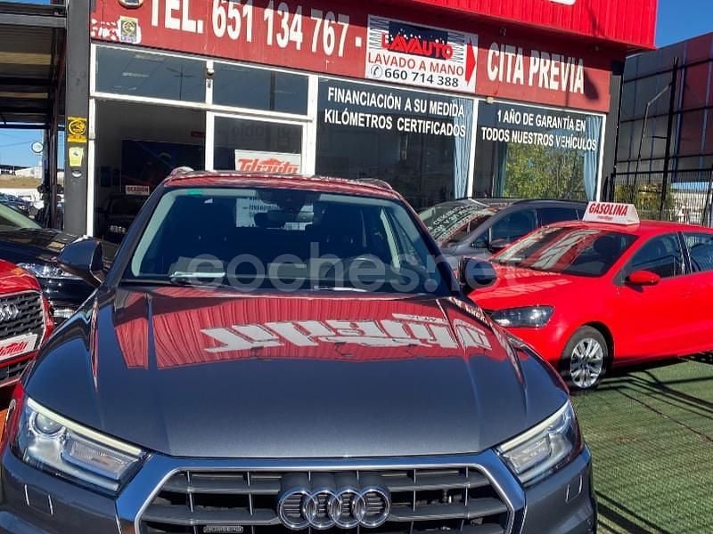 Usado Audi Q5 S-line plus 163 CV (119 kW) 2019 Gris / plata SUV