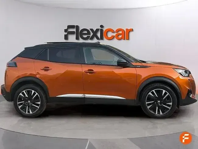 Usado Peugeot 2008 GT 155 CV (114 kW) 2020 Naranja SUV
