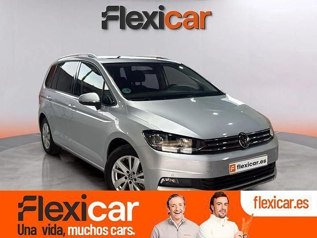 Gris Usado 2023 VW Touran Advance Monovolumen | 32.490 € (Caro) - Imagen 1/4