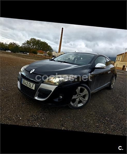 Usado Renault Mégane Dynamique 130 CV (95 kW) 2009 Negro Berlina