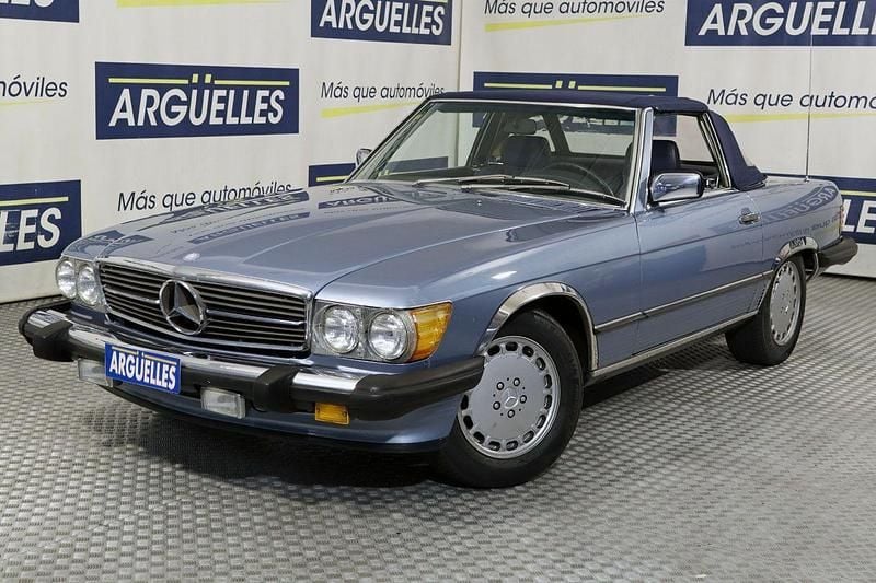 Usado Mercedes 560 227 CV (166 kW) 1987 Azul Descapotable