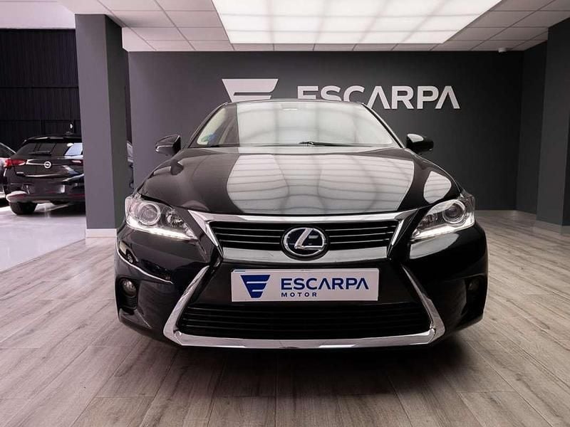 Usado Lexus CT200h Executive Line 136 CV (100 kW) 2017 Negro Utilitario