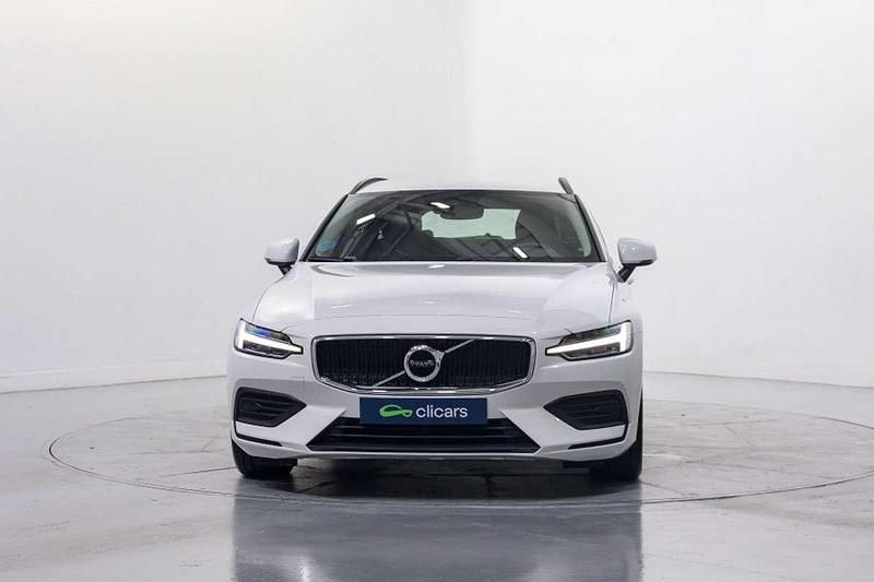 Usado Volvo V60 Momentum 197 CV (144 kW) 2021 Gris Familiar