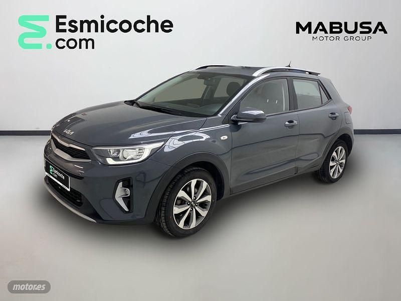 Plateado Usado 2021 Kia Stonic SUV | 13.990 € (Precio justo) - Imagen 1/4