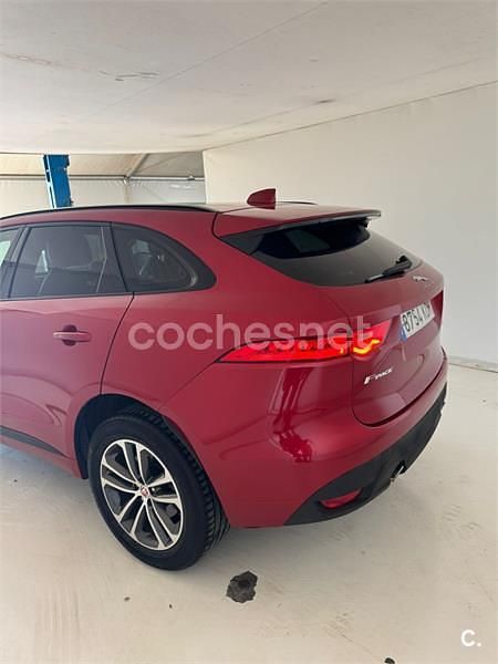 Usado Jaguar F-Pace R-Sport 240 CV (176 kW) 2017 Granate SUV