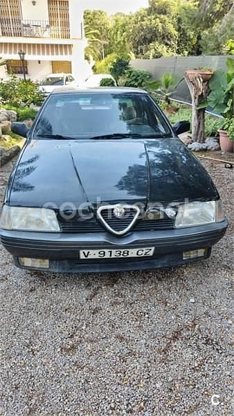 Usado Alfa Romeo 164 146 CV (107 kW) 1989 Negro Berlina