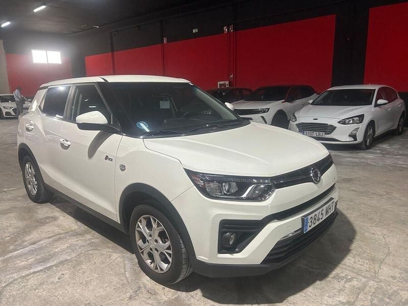 Usado Ssangyong (KGM) Tivoli 128 CV (94 kW) 2023 Blanco SUV