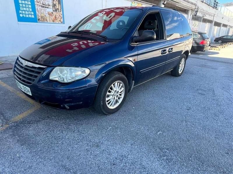 Usado 2005 Chrysler Voyager Premium Monovolumen | 2500 € (Super precio) - Imagen 1/4