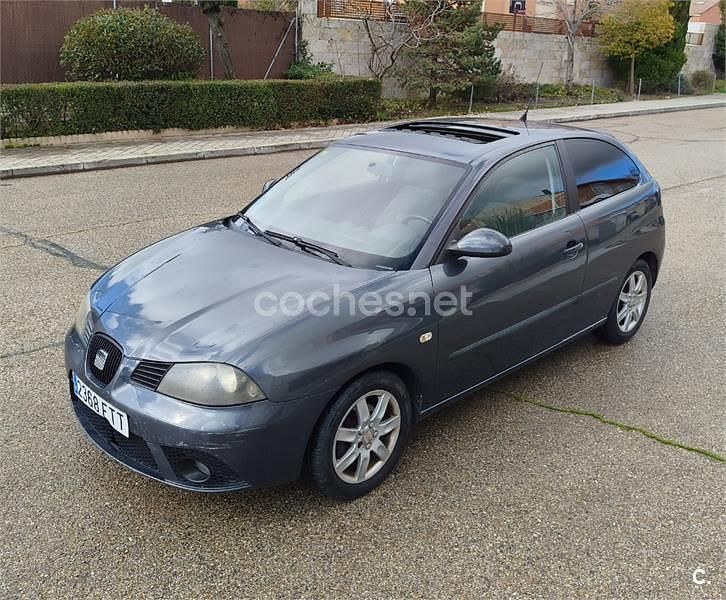 Gris / plata Usado 2007 Seat Ibiza Sport Berlina | 2500 € (Buen precio) - Imagen 1/4