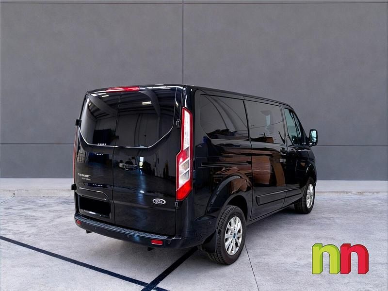 Usado Ford Transit Custom 170 CV (125 kW) 2021 Negro Familiar