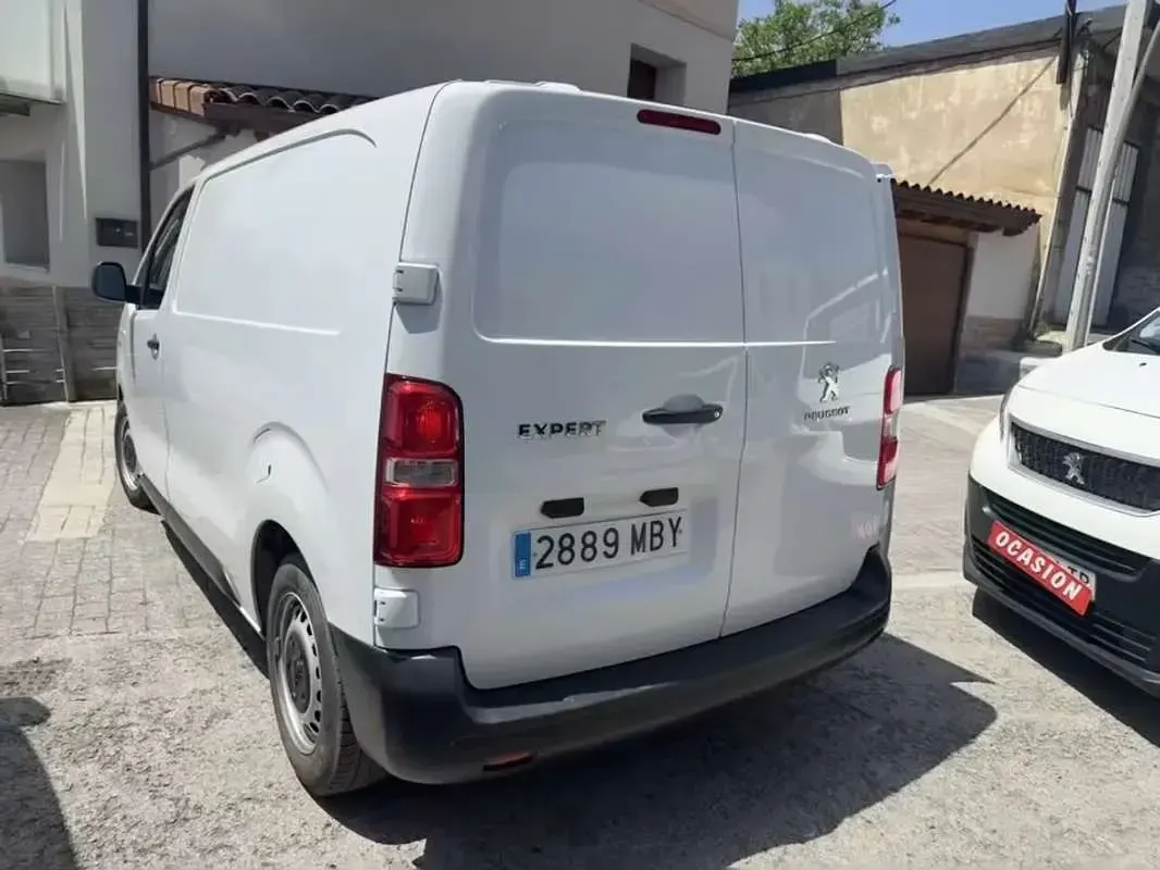 Usado Peugeot Expert S 102 CV (75 kW) 2022 Blanco Van