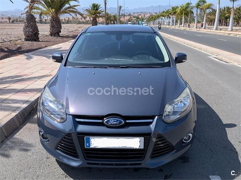 Azul Usado 2011 Ford Focus Titanium Berlina | 4890 € (Buen precio) - Imagen 1/4
