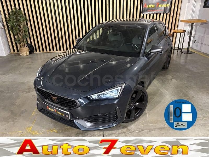 Usado Cupra Leon 245 CV (180 kW) 2021 Gris / plata Berlina