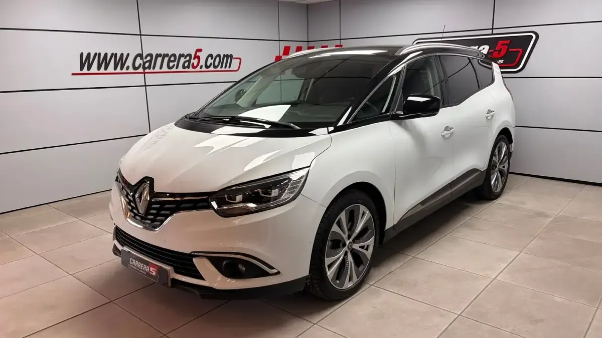 Usado Renault Grand Scénic IV Zen 120 CV (88 kW) 2019 Blanco Monovolumen